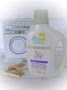 Essential Waschmittel-Konzentrat Lavendel